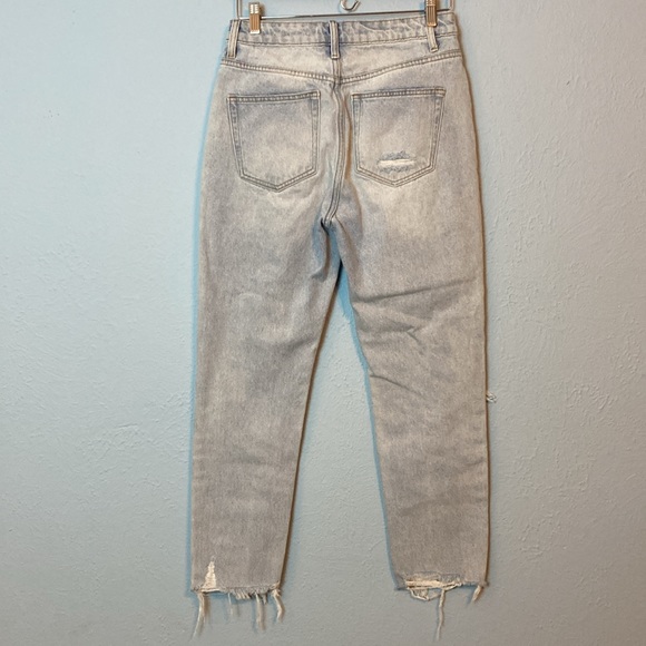 TNR Womens Size 27 Distressed Ripped High Rise Mom Jeans Blue Denim Frayed Hem - Picture 7 of 16